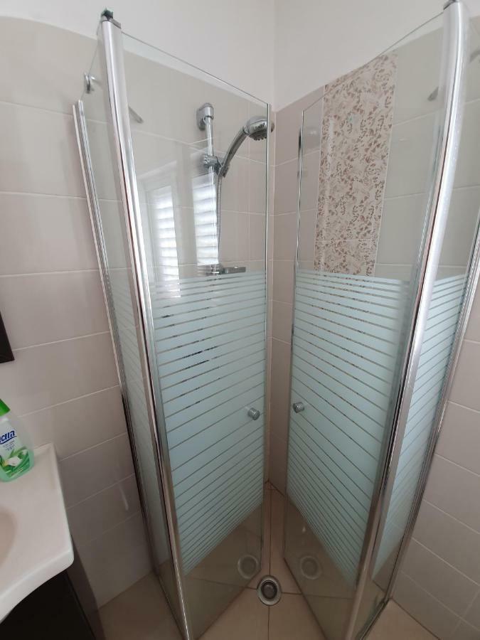 Apartments Petah Tiqwa - Bar Kochva Street Petach Tikva Εξωτερικό φωτογραφία